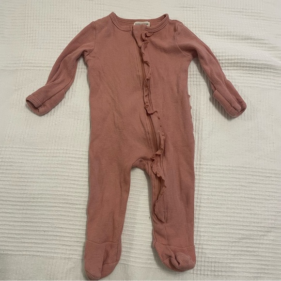Rabbit + Bear Footed Jammies 6-9 Months - Picture 1 of 5